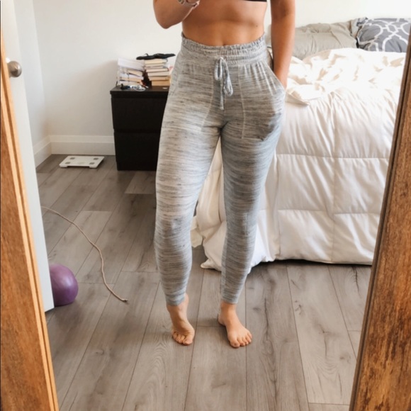 aerie Pants - High Rise Salt and Pepper Aerie Jogger